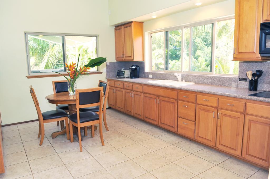 Aloha Aku Inn & Suites Kihei Room photo